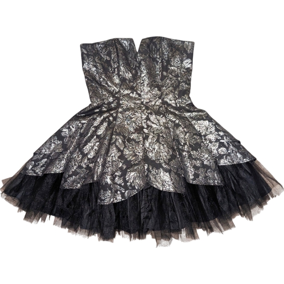 Masquerade Strapless Prom HoCo Party Silver Sparkle Homecoming Halloween 11/12 - Picture 1 of 6